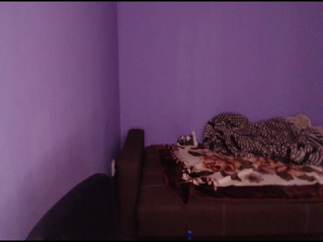 Live sex webcam photo for LoveJulliette #264197075