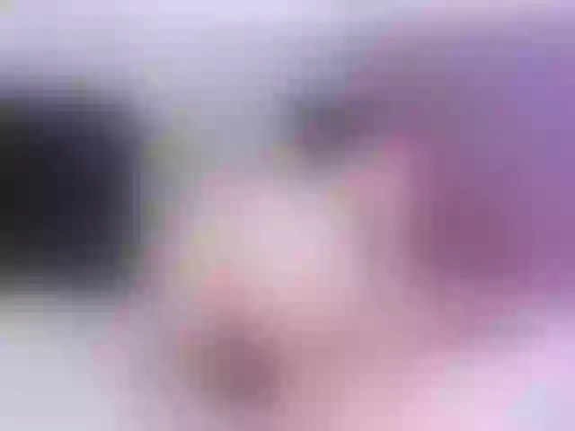Live sex webcam photo for Violet21_ #261786973