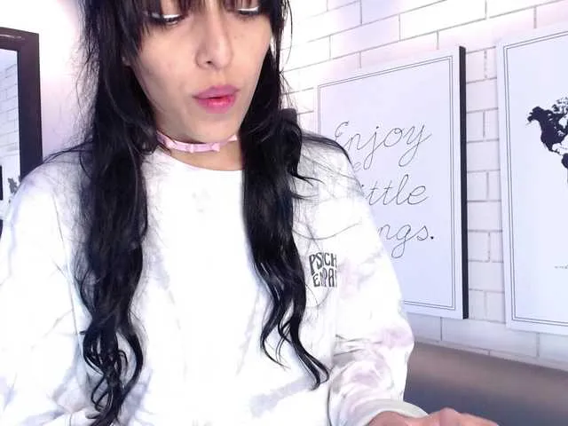 Live sex webcam photo for VivianaFroes #241028824