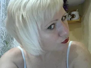 Live sex webcam photo for HelenLike #240678788