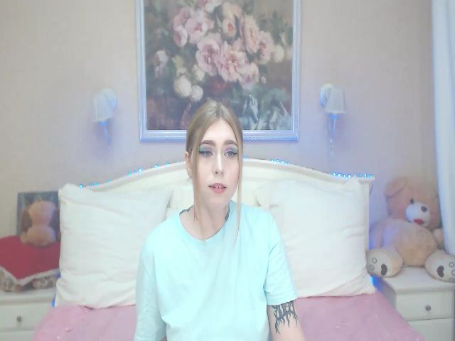 Live sex webcam photo for AmaliaDiva #262341492