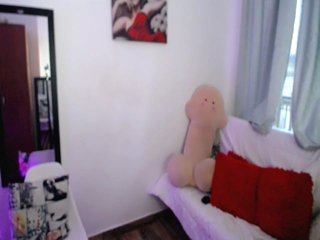 Live sex webcam photo for Dulce_doll #260601670