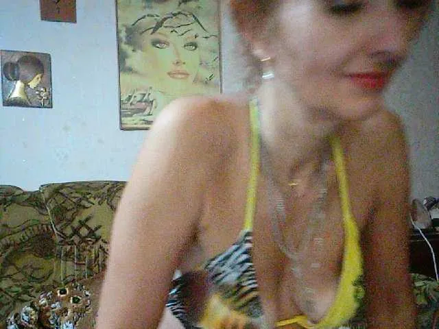 Live sex webcam photo for Ryzhulya1 #258956411