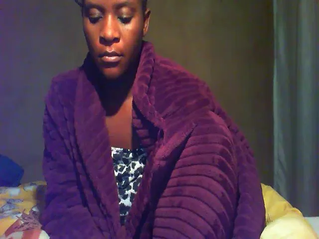 Live sex webcam photo for Collegeslut96 #253985975