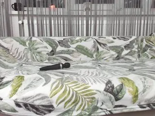 Live sex webcam photo for ssSandra #240732512