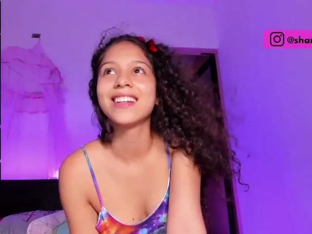 Live sex webcam photo for sharadreams #253007811