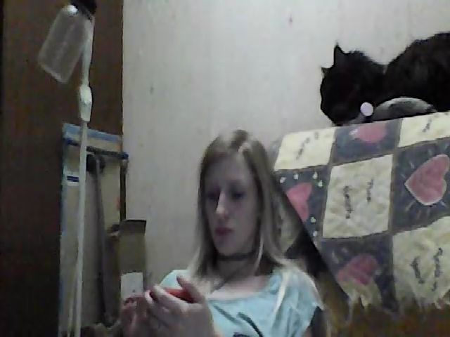 Live sex webcam photo for GuiltyKitty #264481543