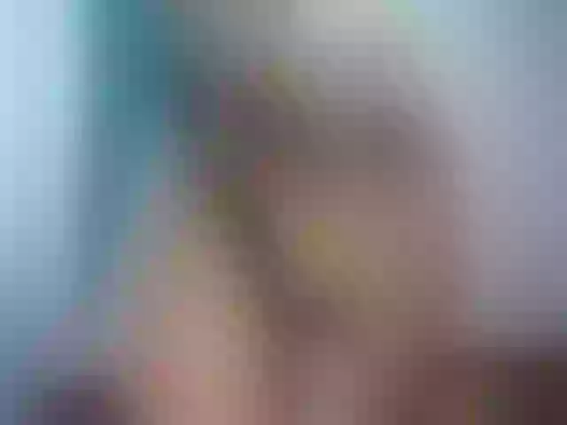 Live sex webcam photo for SUZZY23 #263545546