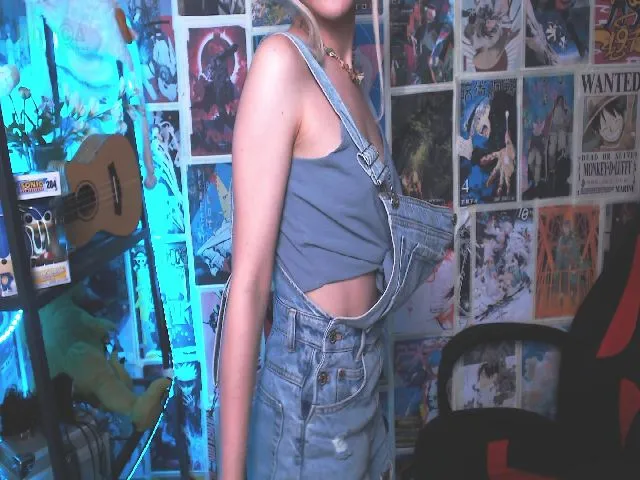 Live sex webcam photo for Manarose27 #252274678