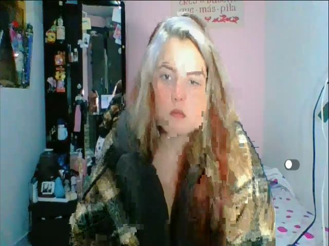 Live sex webcam photo for Amanda_Callum #262922258