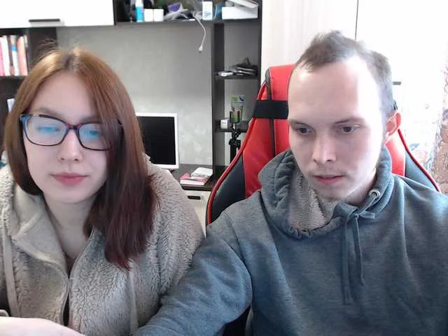 Live sex webcam photo for GreatCouple1 #241164930