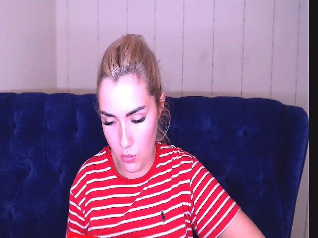 Live sex webcam photo for TrishKlein #263624934