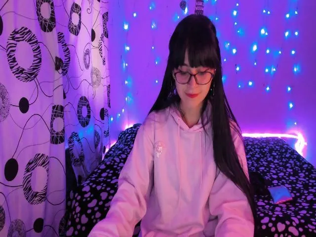 Live sex webcam photo for honeykitty__ #265181436