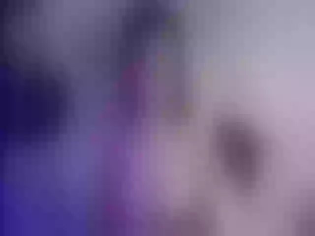 Live sex webcam photo for Ebony_69 #257399839