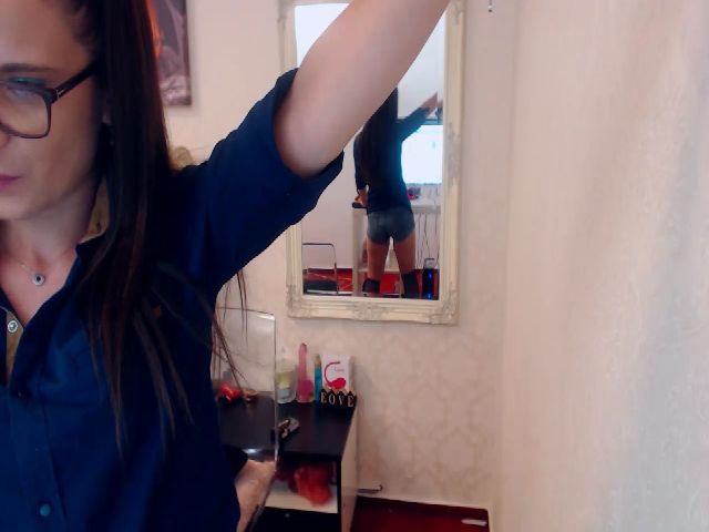 Live sex webcam photo for AlishaPacari #258305926