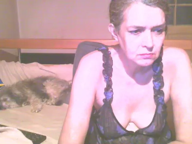 Live sex webcam photo for Lili_Mari69 #252630885