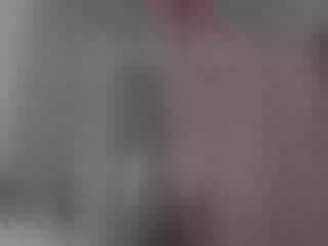 Live sex webcam photo for Ronye01 #264392989