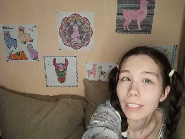 Live sex webcam photo for MoonXLight #241131059