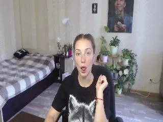 Live sex webcam photo for Emi_lywild #252127068