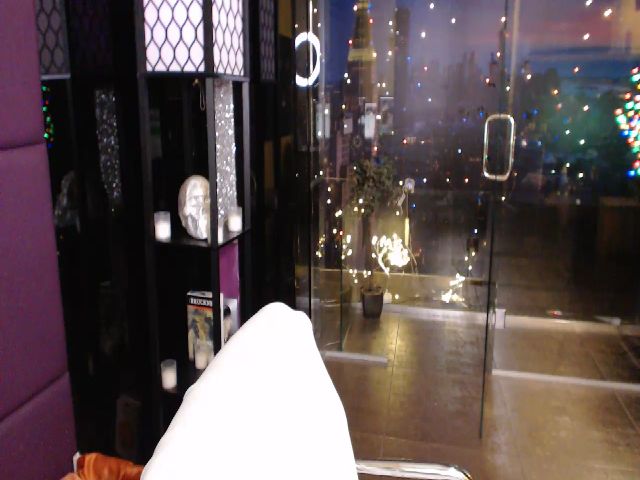 Live sex webcam photo for sunn_o #253740661