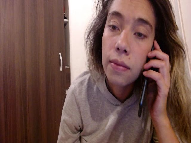 Live sex webcam photo for LaraSmiith_ #257904890