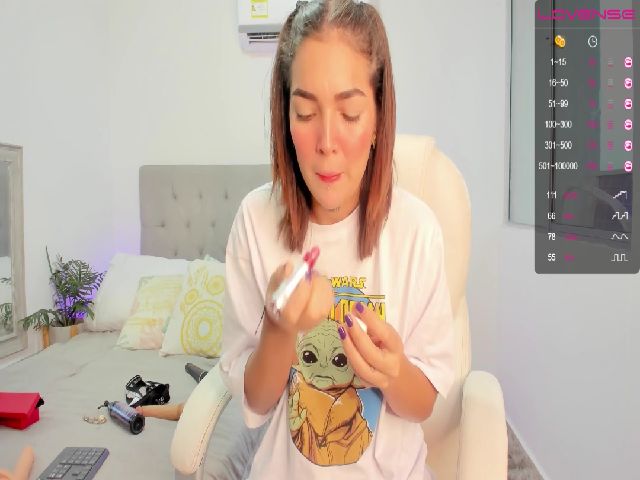 Live sex webcam photo for mykinkybunny #254303876