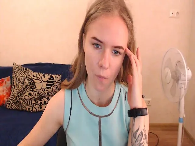 Live sex webcam photo for Limana_xo #253150150