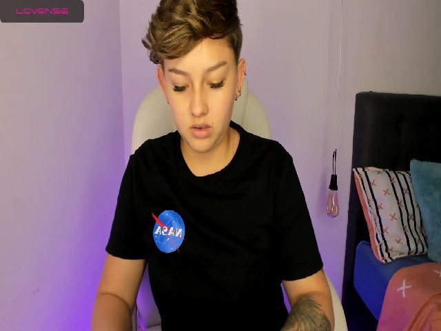 Live sex webcam photo for SalemJimenez #253667039