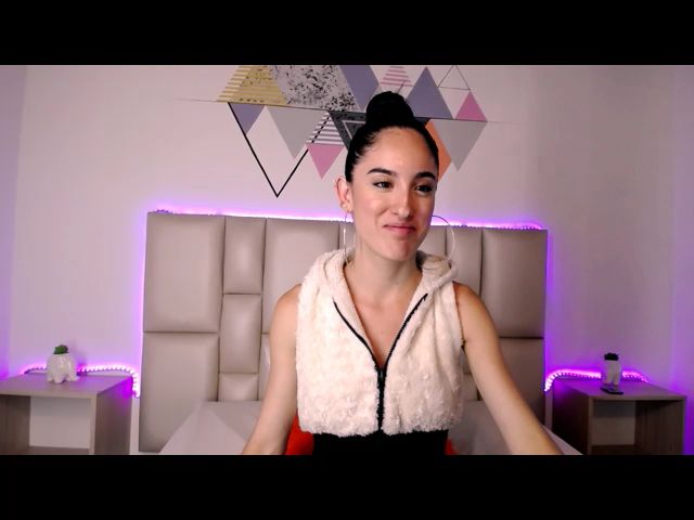 Live sex webcam photo for Britanny_holm #259513406