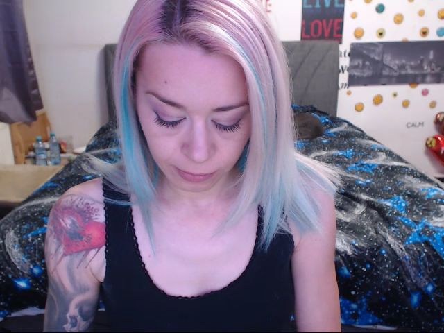 Live sex webcam photo for Directgirl #259861313