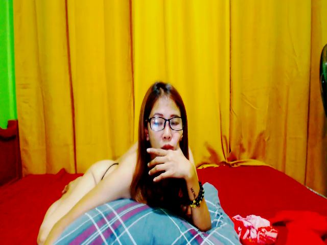 Live sex webcam photo for Angelsweet02 #256116021