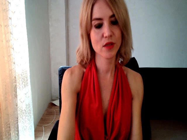 Live sex webcam photo for Bella_Frost #259042631