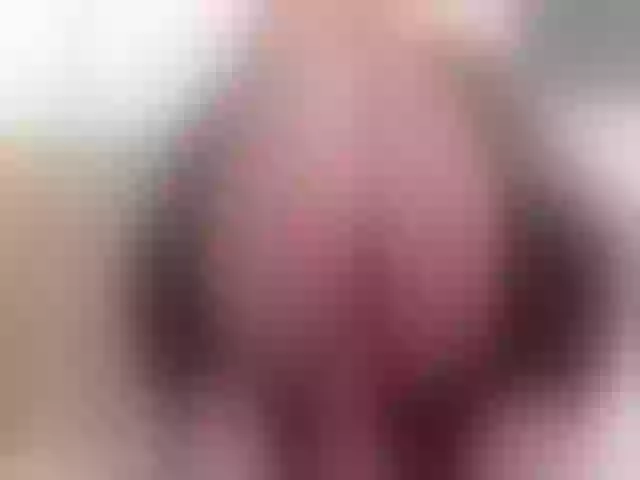 Live sex webcam photo for GoddessHardy #262053837