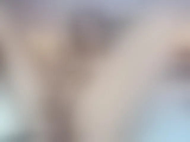 Live sex webcam photo for lizzarobert #240901969