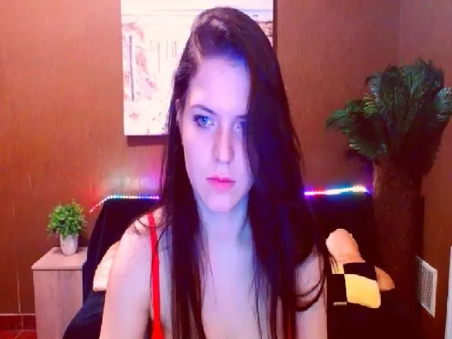 Live sex webcam photo for Antonia_W_ #257098406