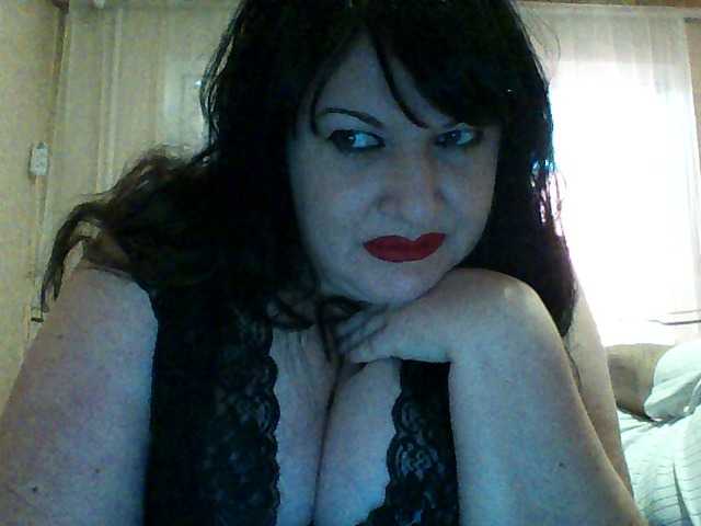 Live sex webcam photo for KleOSnow #241126811
