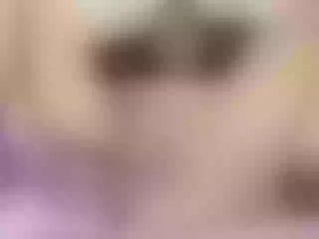 Live sex webcam photo for LeaQueen #255401931