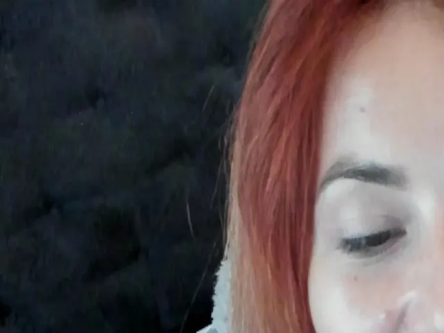Live sex webcam photo for Redkendra #262959458