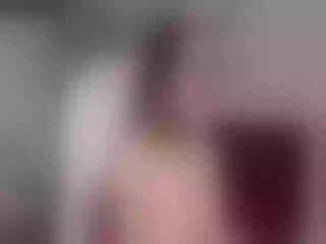 Live sex webcam photo for Sun_kissed1 #259796865