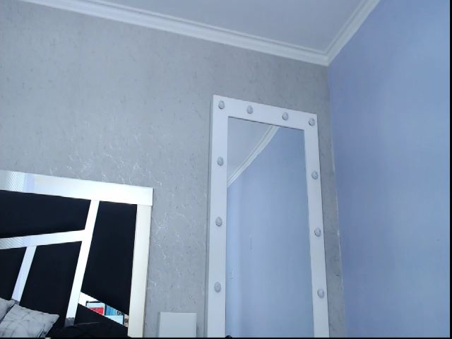 Live sex webcam photo for Pythonissa97 #260073648