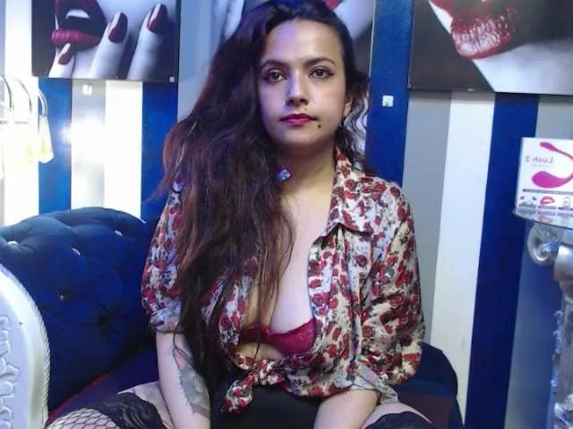 Live sex webcam photo for zoemichaels #248361265