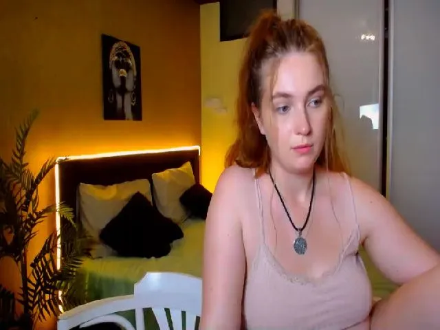 Live sex webcam photo for NikkySonge #255293827