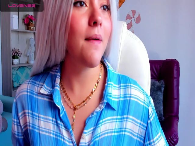 Live sex webcam photo for Tasha_cooper1 #255330447