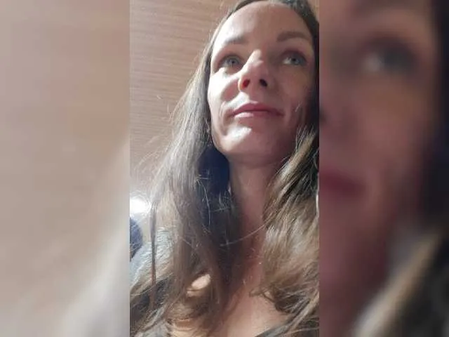 Live sex webcam photo for Squirt-Plesur #244056574