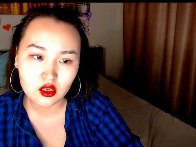 Live sex webcam photo for YunNana #241145004