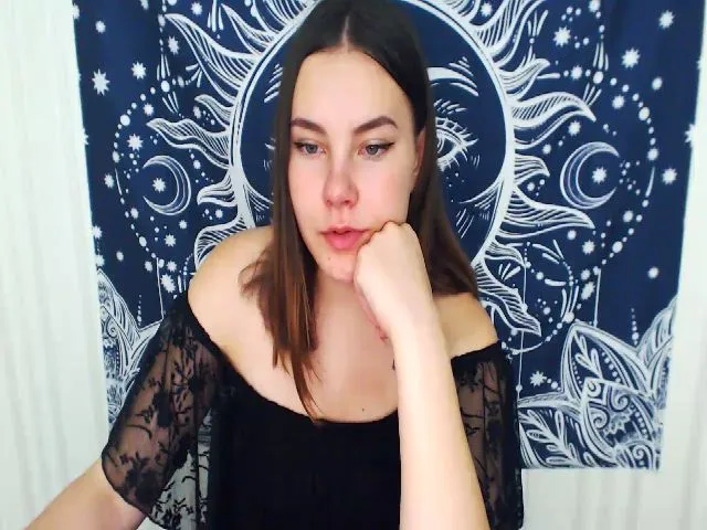 Live sex webcam photo for Quardiona #263658722