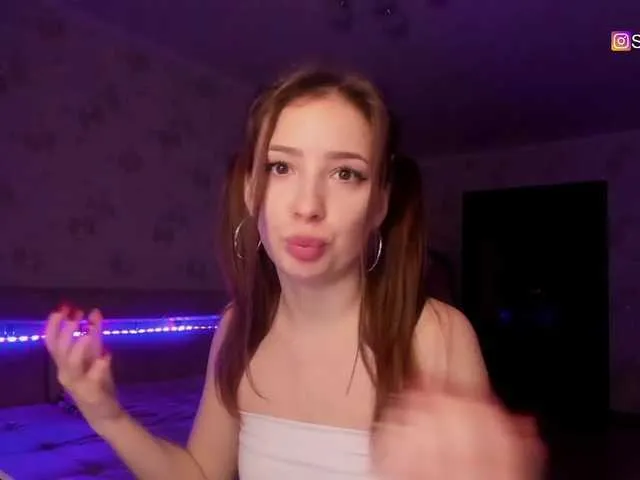 Live sex webcam photo for StacySteiger #240925611