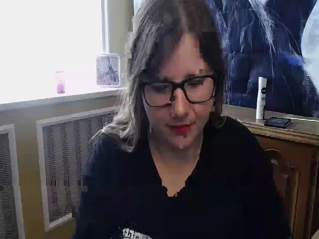 Live sex webcam photo for MonLais #254486425