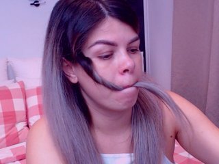 Live sex webcam photo for EliseTyler #240749697