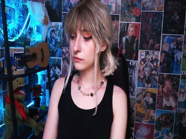 Live sex webcam photo for Manarose27 #260904334